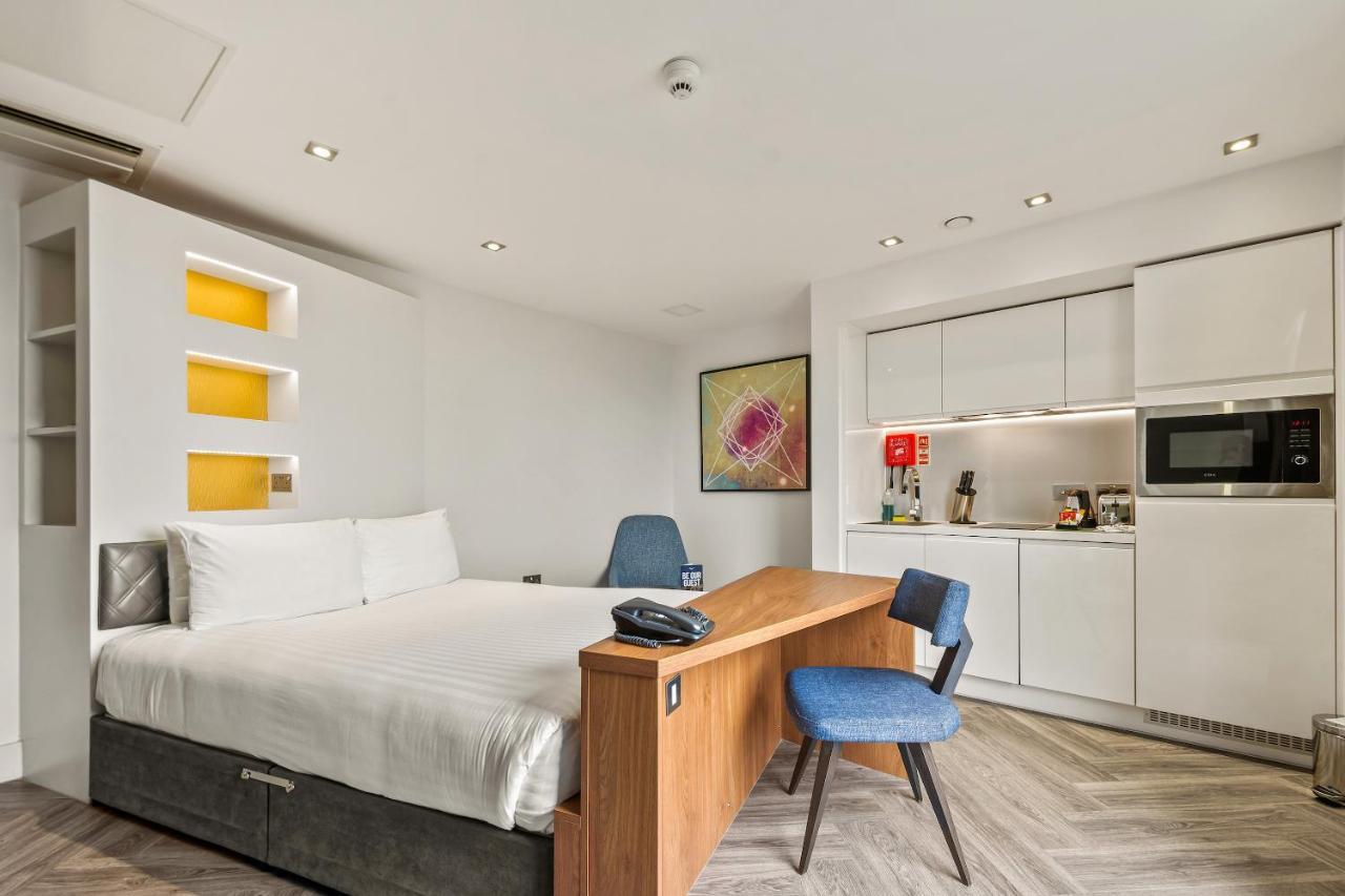 Roomzzz London Stratford Eksteriør billede